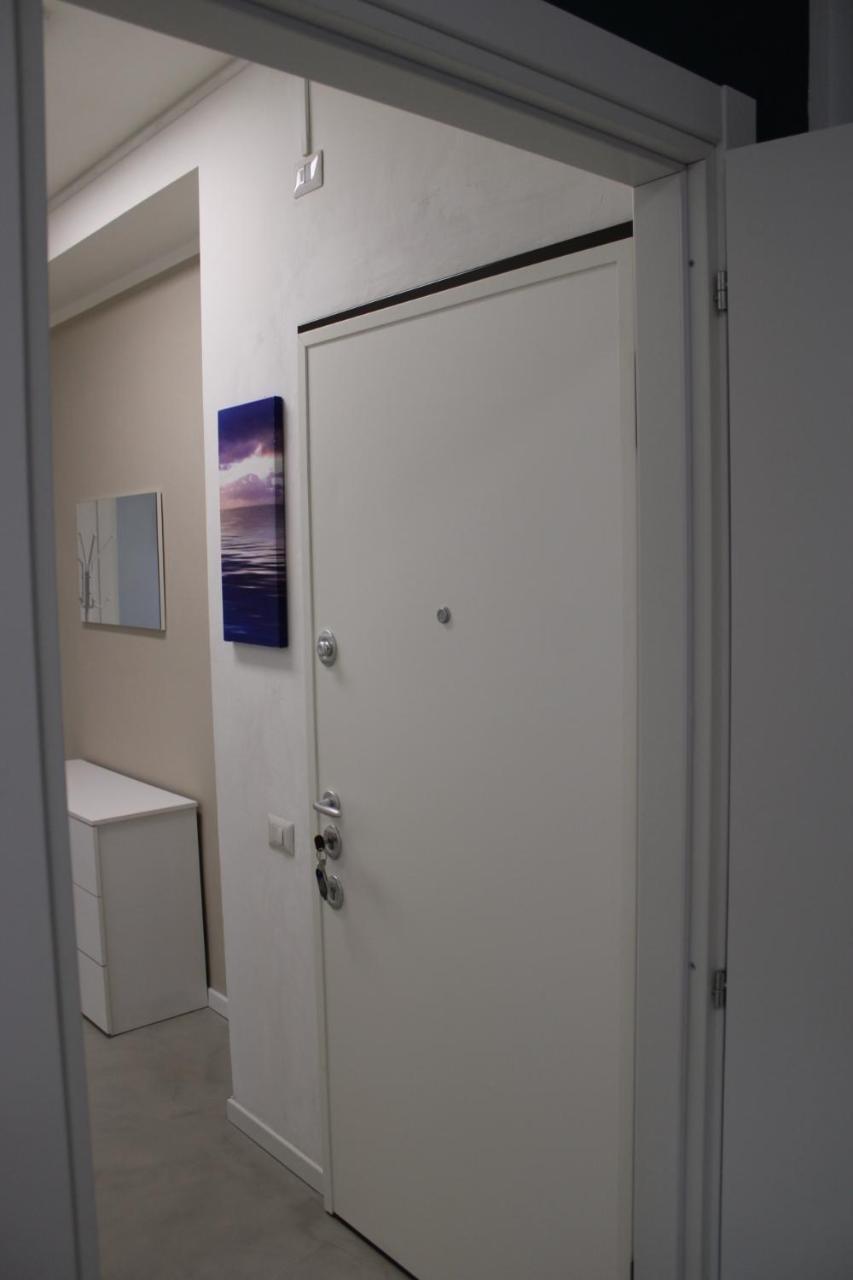 Travelounge Milano San Siro Villa ภายนอก รูปภาพ